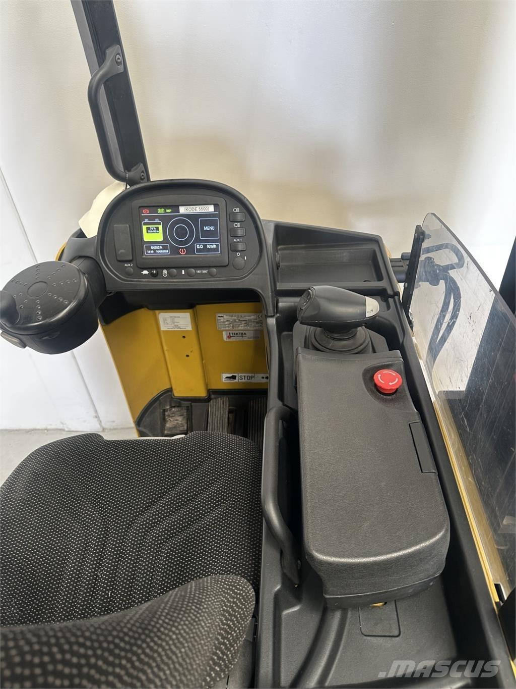 Yale MR14 Reach truck