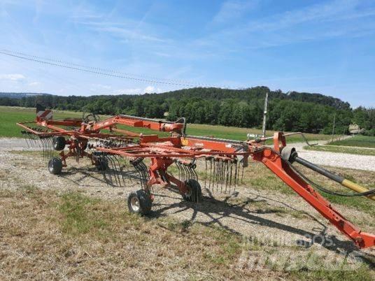 Kuhn GA 6632 Windrowers