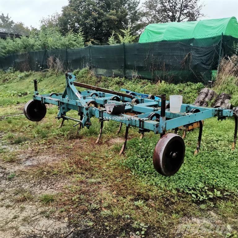 Bonnel multicultor Farm machinery
