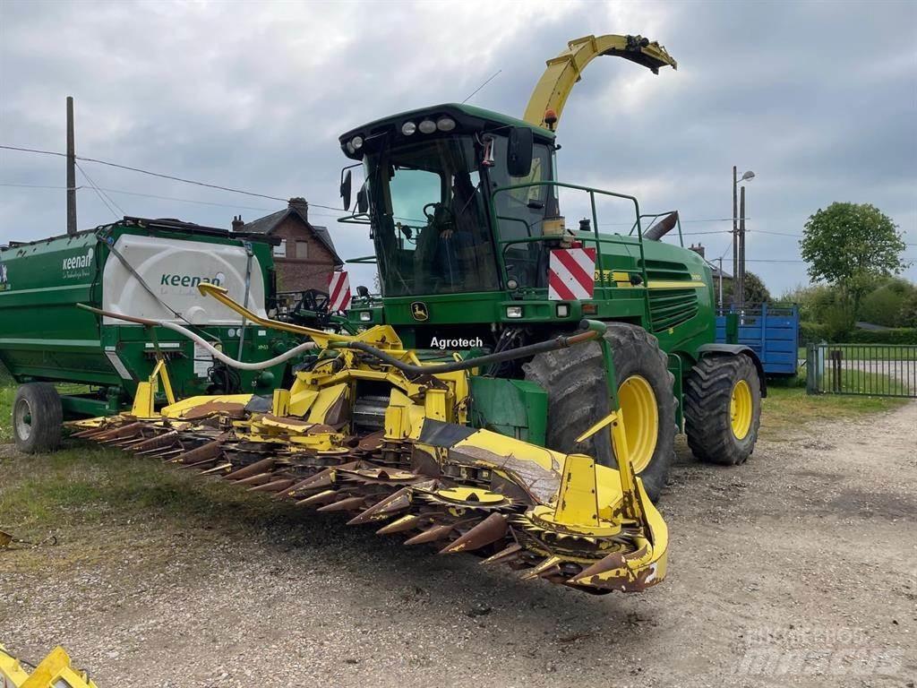 John Deere 7450 Forage harvesters