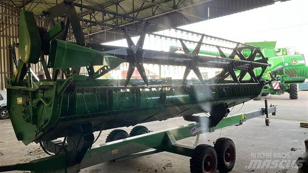 John Deere T 550 Combine harvesters
