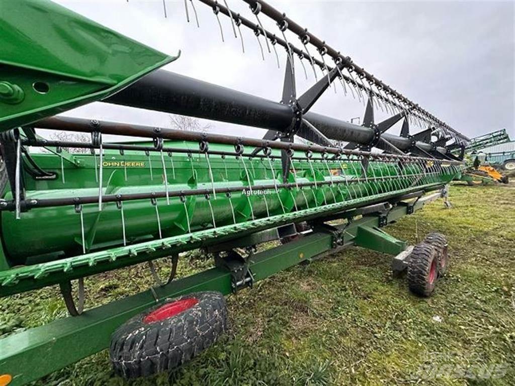 John Deere T 660 Combine harvesters