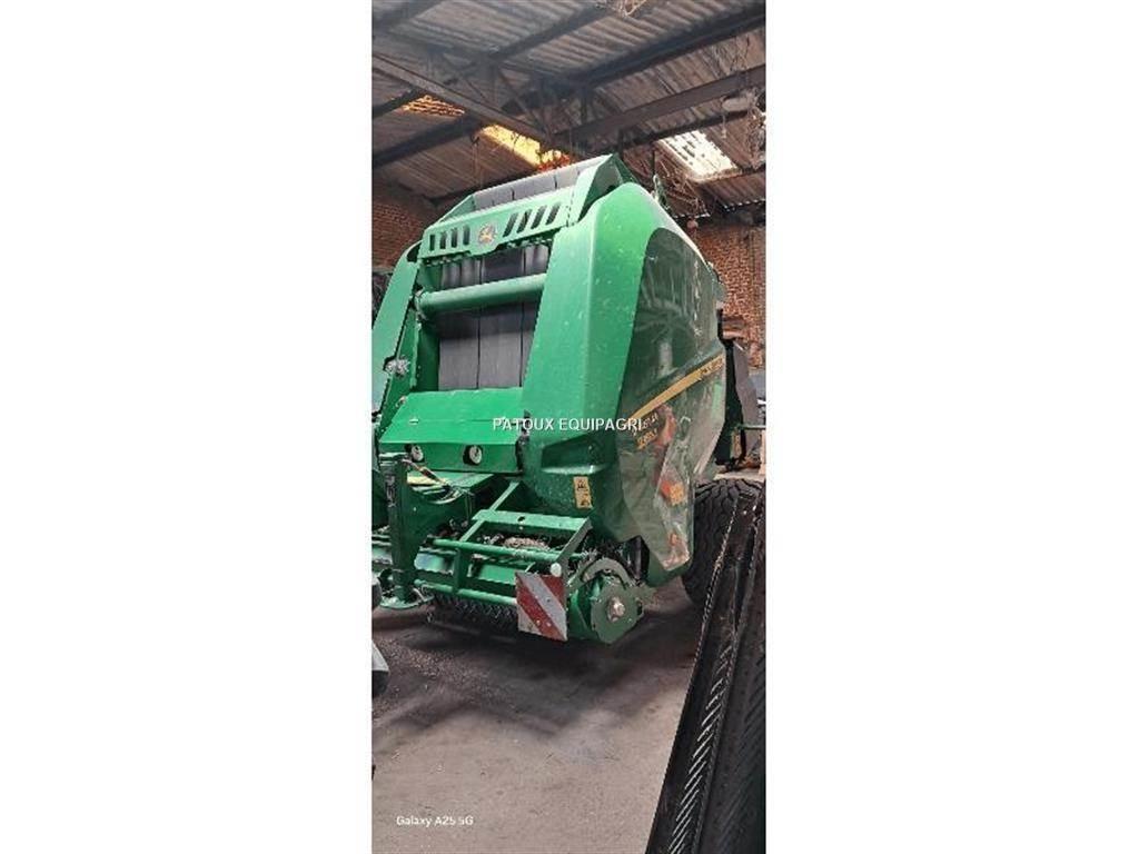 John Deere V461M Round balers