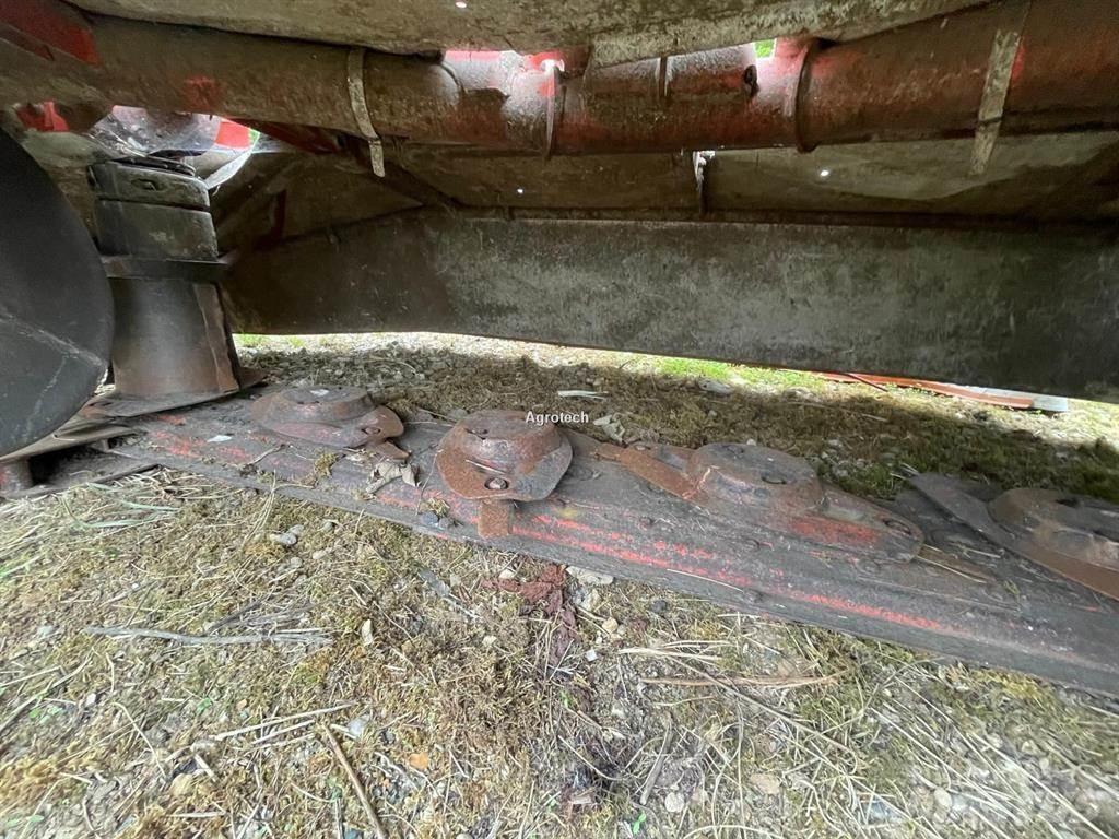 Kuhn GMD 602 Power harrows and rototillers