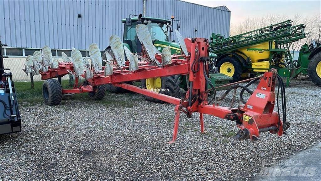 Kuhn MANAGER C 7 Ploughs