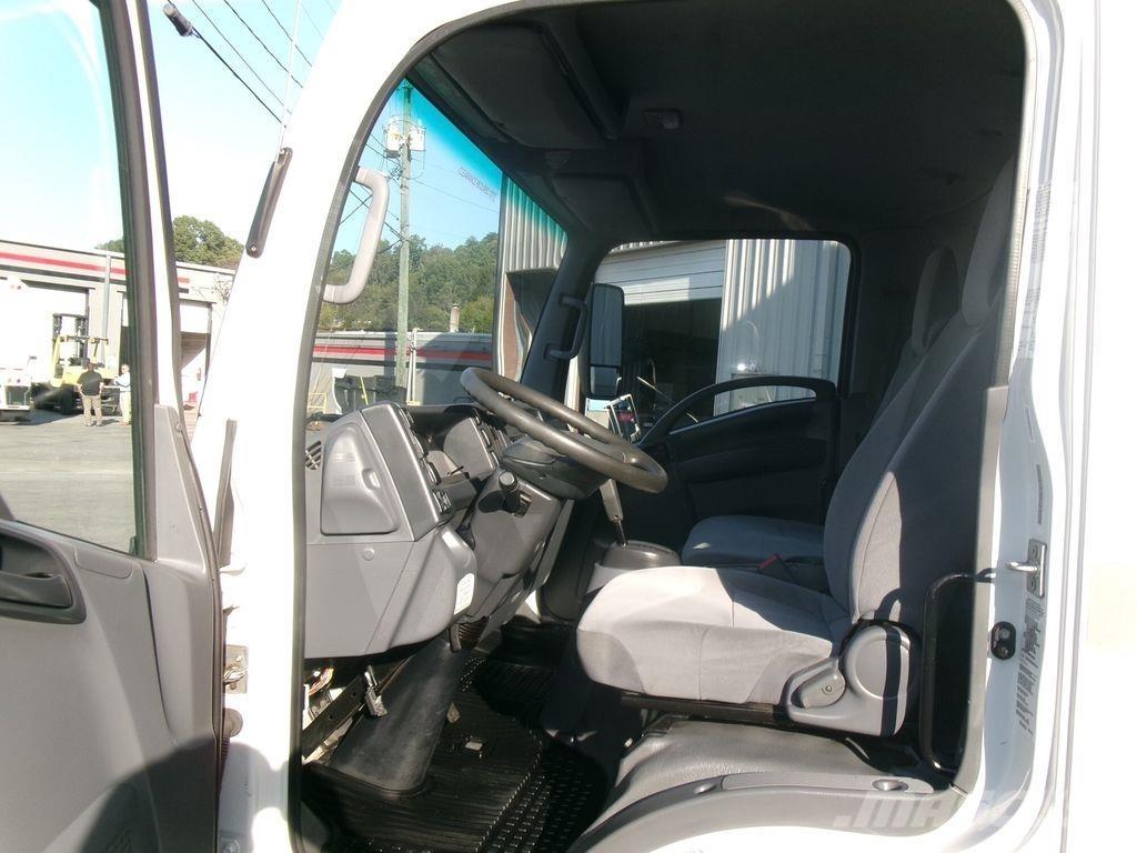 Isuzu NPR Box trucks