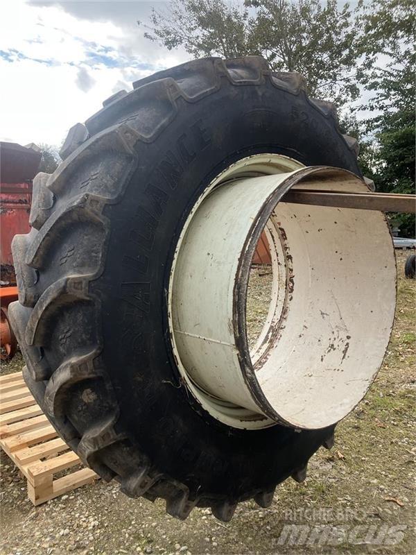  - - - Tyres, wheels and rims