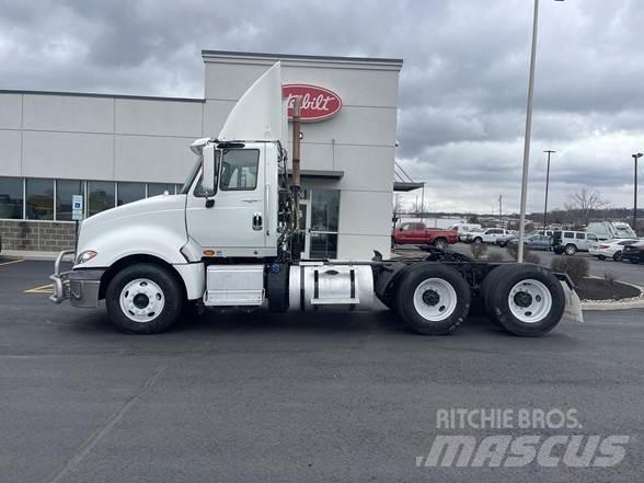 International PROSTAR Prime Movers