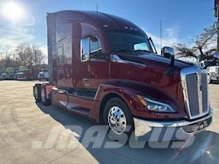 Kenworth T680 Prime Movers