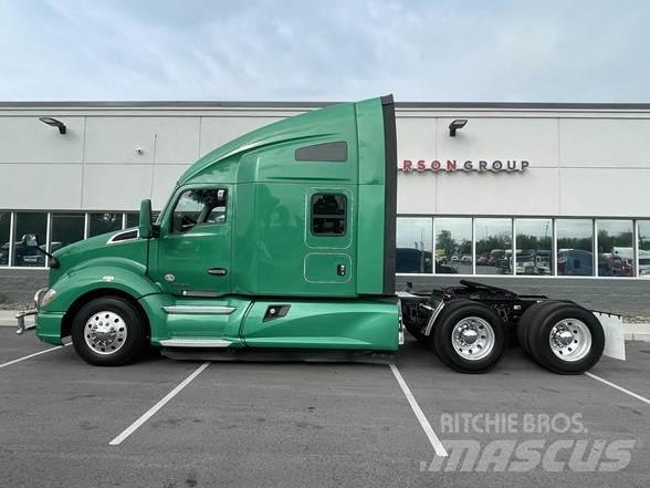 Kenworth T680 Prime Movers