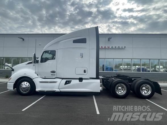 Kenworth T680 Prime Movers