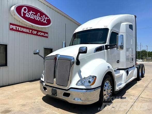 Kenworth T680 Prime Movers