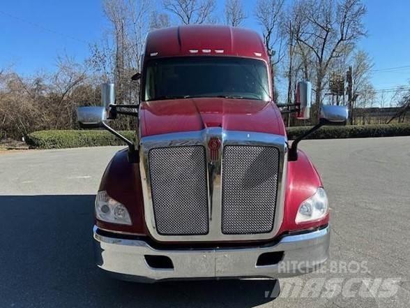 Kenworth T680 Prime Movers