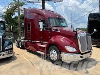 Kenworth T680 Prime Movers