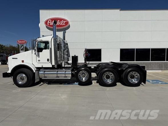 Kenworth T800 Prime Movers