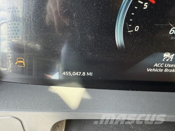 Kenworth T880 Prime Movers