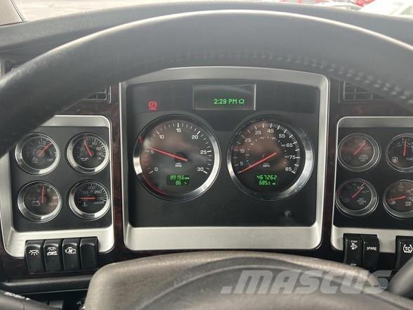 Kenworth W900 Prime Movers