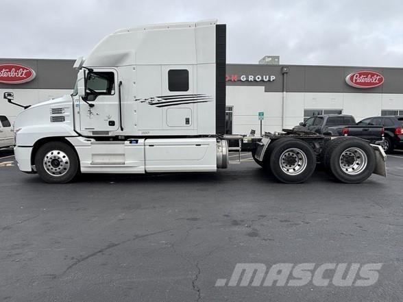 Mack ANTHEM 64T Prime Movers