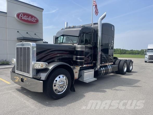 Peterbilt 379 Prime Movers