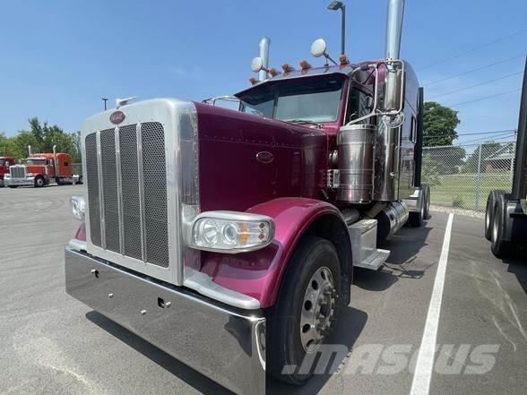 Peterbilt 389 Prime Movers