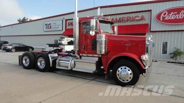 Peterbilt 389 Prime Movers