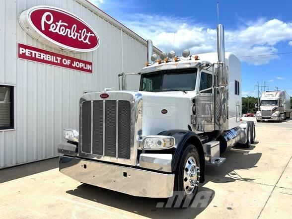 Peterbilt 389 Prime Movers