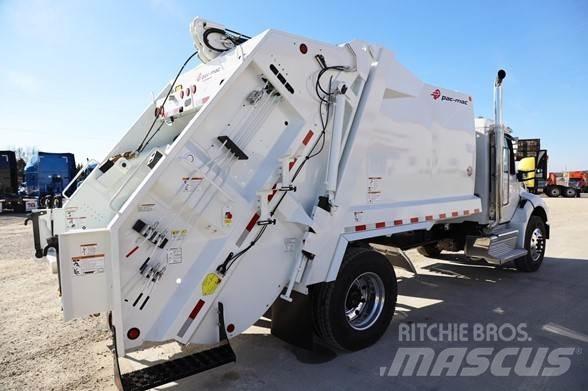 Peterbilt 536 Waste trucks