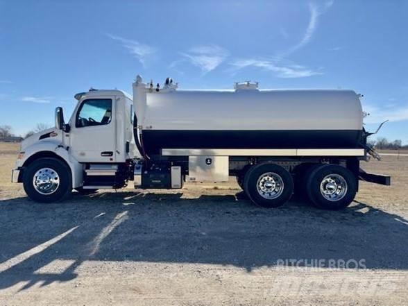 Peterbilt 548 Tanker trucks