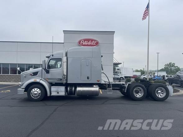 Peterbilt 567 Prime Movers