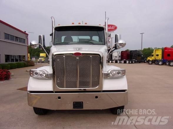 Peterbilt 567 Prime Movers