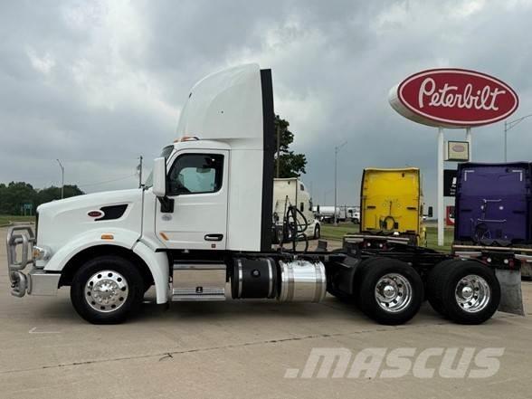 Peterbilt 567 Prime Movers