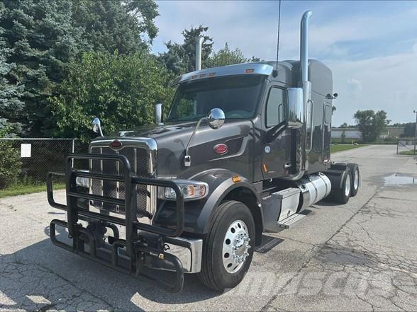 Peterbilt 567 Prime Movers