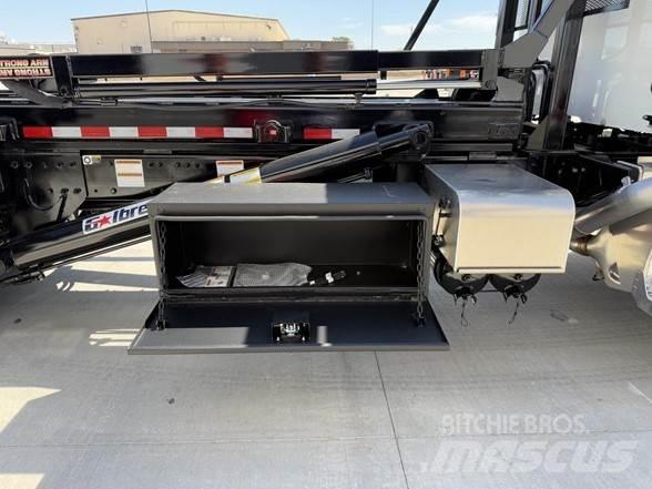 Peterbilt 567 Chassis Cab trucks
