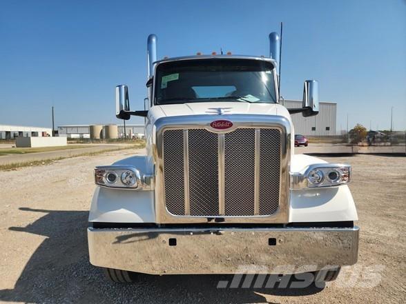Peterbilt 567 Prime Movers