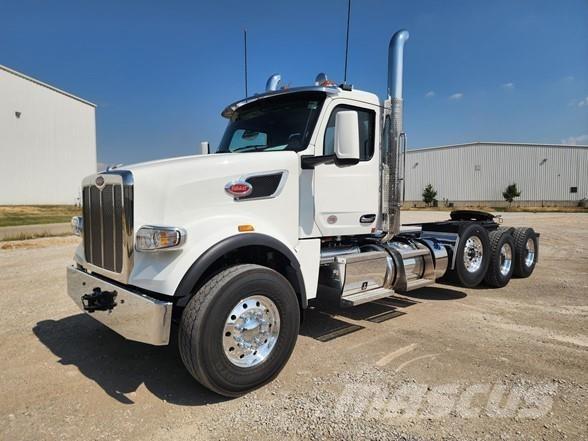 Peterbilt 567 Prime Movers