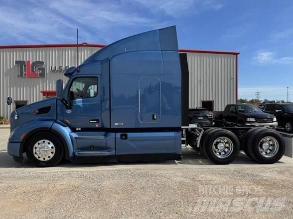 Peterbilt 579 Prime Movers