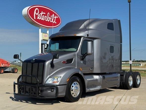 Peterbilt 579 Prime Movers