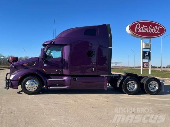 Peterbilt 579 Prime Movers