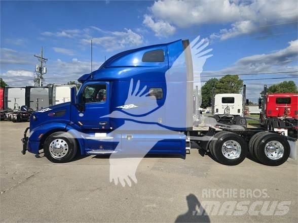 Peterbilt 579 Prime Movers