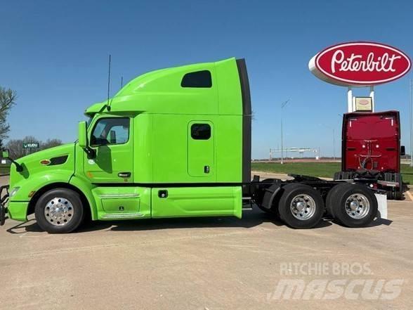 Peterbilt 579 Prime Movers
