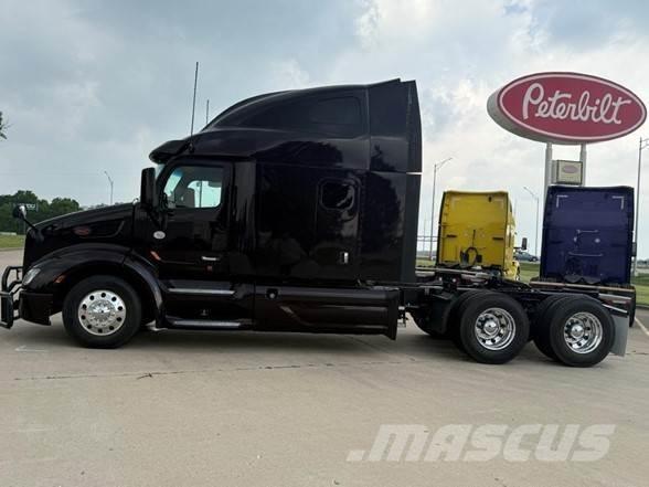 Peterbilt 579 Prime Movers