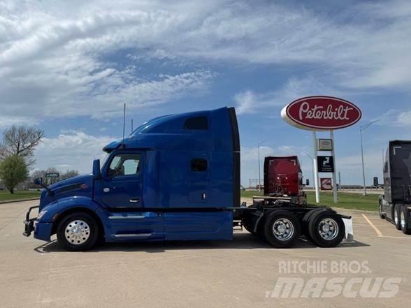 Peterbilt 579 Prime Movers
