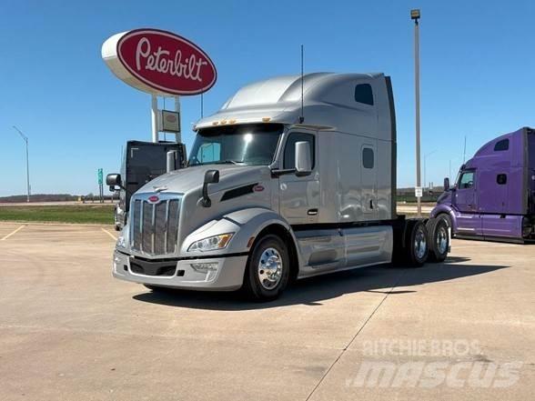 Peterbilt 579 Prime Movers