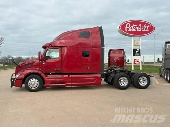 Peterbilt 579 Prime Movers