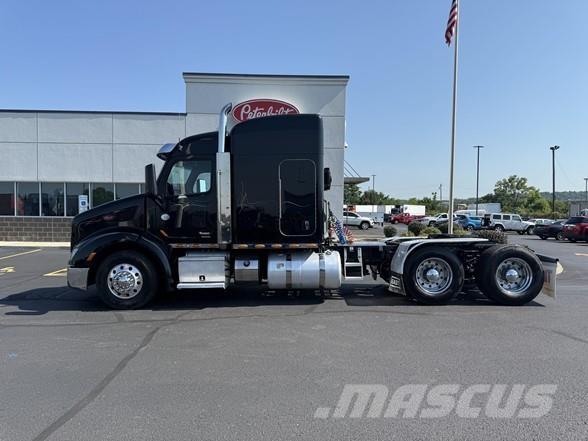 Peterbilt 579 Prime Movers