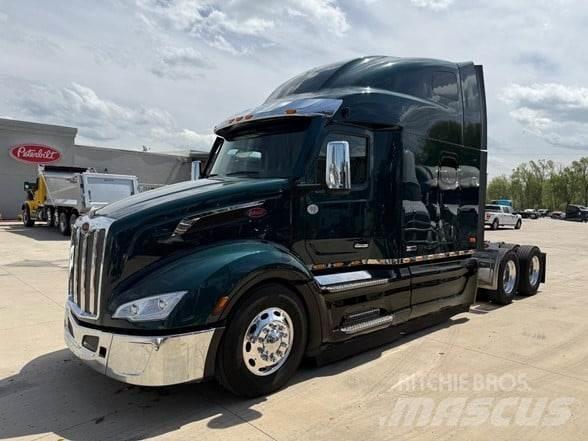 Peterbilt 579 Prime Movers