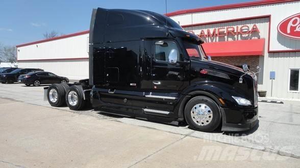 Peterbilt 579 Prime Movers