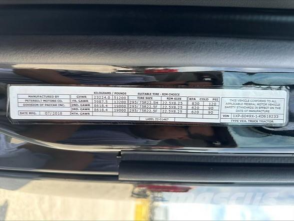 Peterbilt 579 Prime Movers