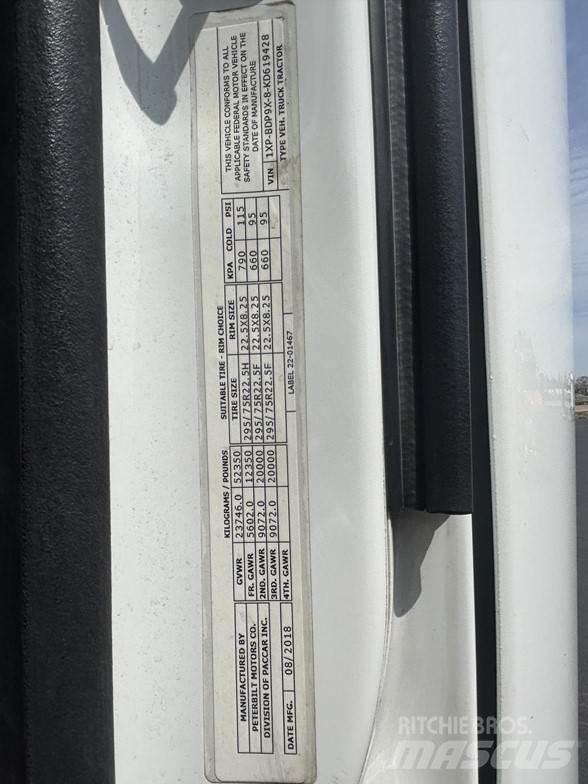 Peterbilt 579 Prime Movers