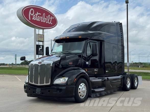 Peterbilt 579 Prime Movers